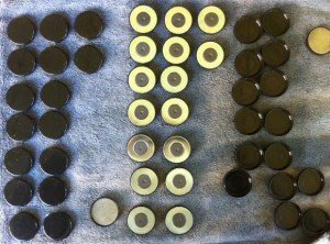 assemble Active and placebo magnets